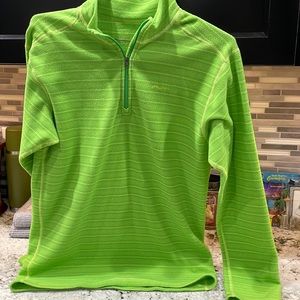 Boys Patagonia 1/4 zip fleece size XXL